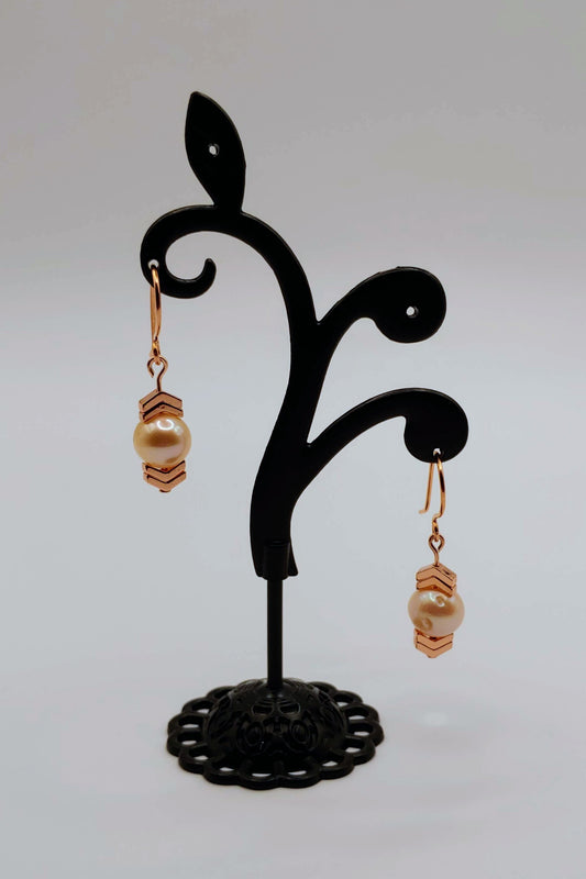 Peach pearl Earrings with copper accents